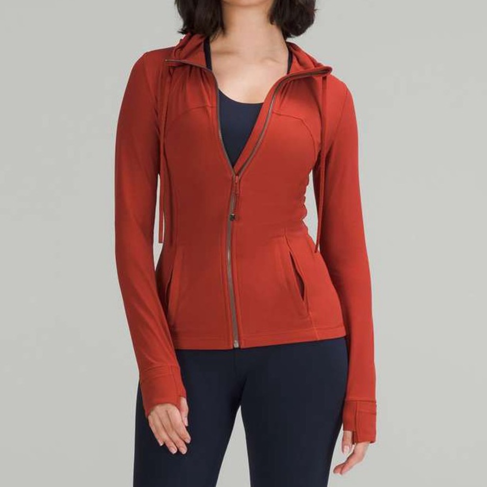 Lululemon Hooded Define Jacket in Cayenne Never Worn